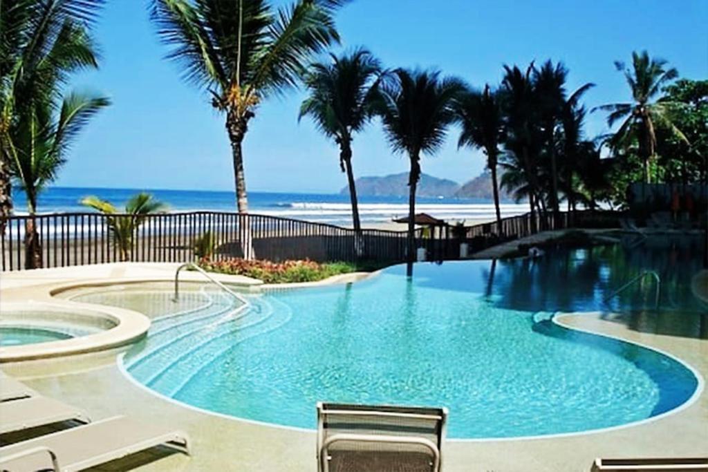 Secretjaco - Luxury Beach Front Penthouse With Pool & Jacuzzi Jacó Exterior foto