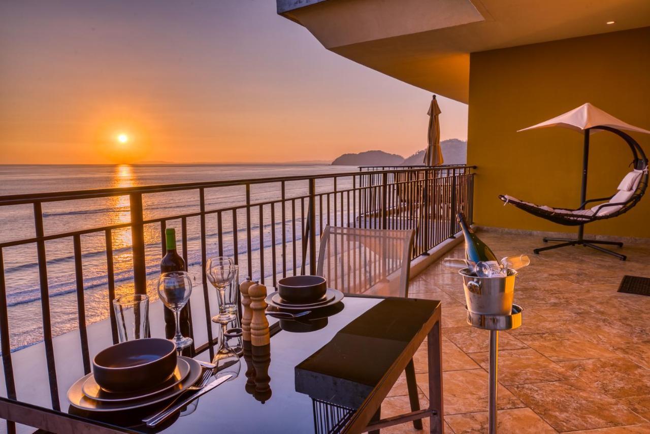Secretjaco - Luxury Beach Front Penthouse With Pool & Jacuzzi Jacó Exterior foto