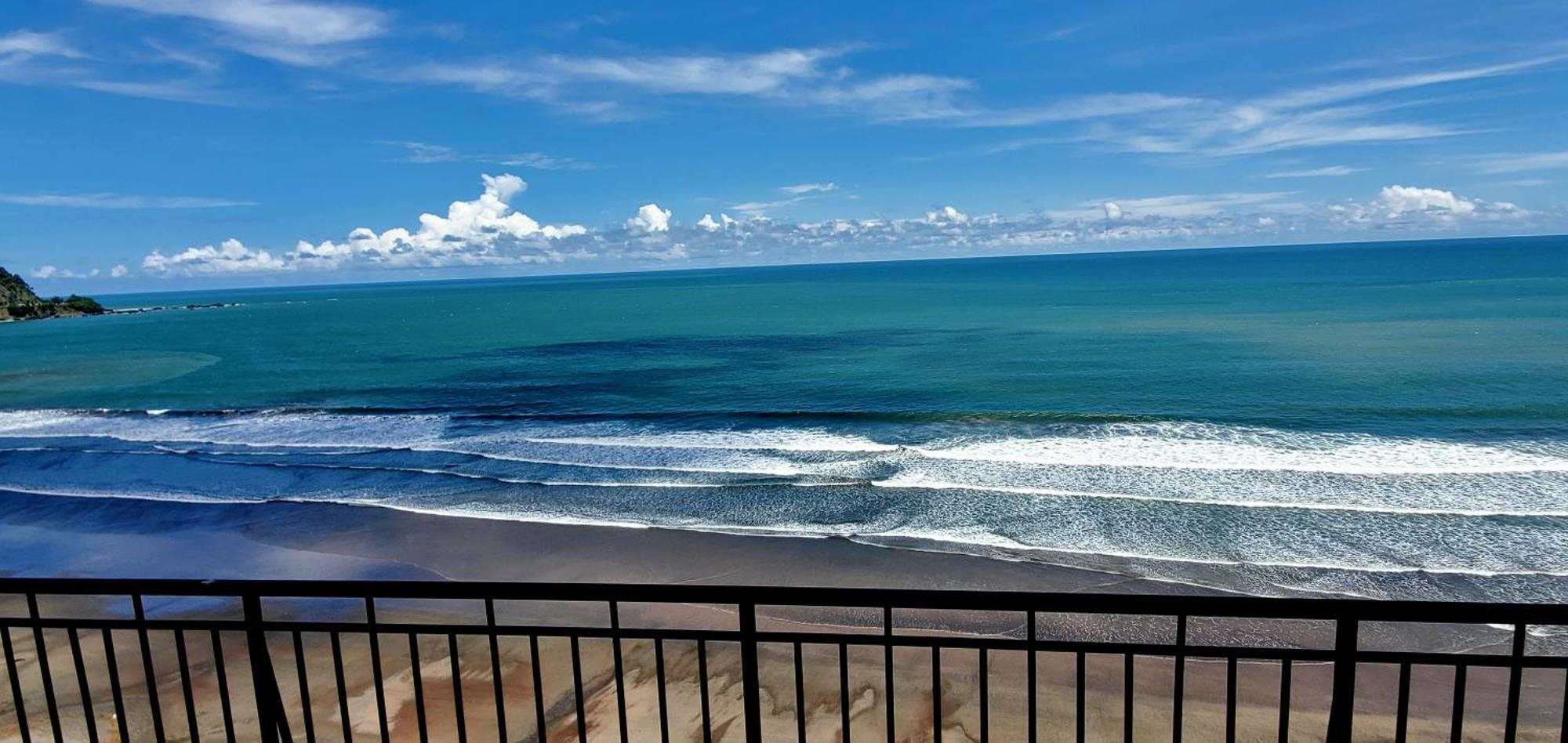 Secretjaco - Luxury Beach Front Penthouse With Pool & Jacuzzi Jacó Exterior foto